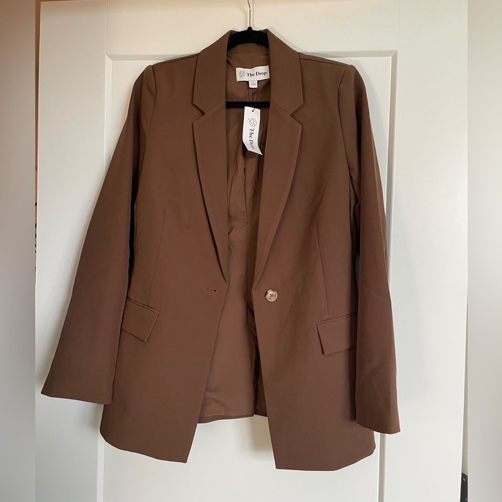 Brown oversized blazer